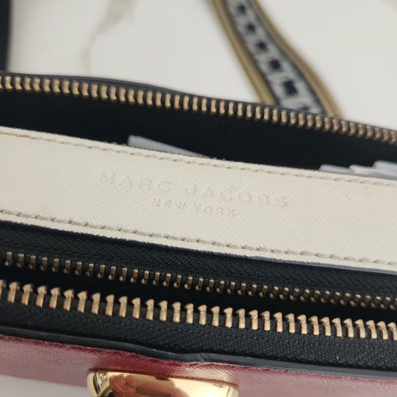 Marc Jacobs Snapshot - Picture 5 of 16